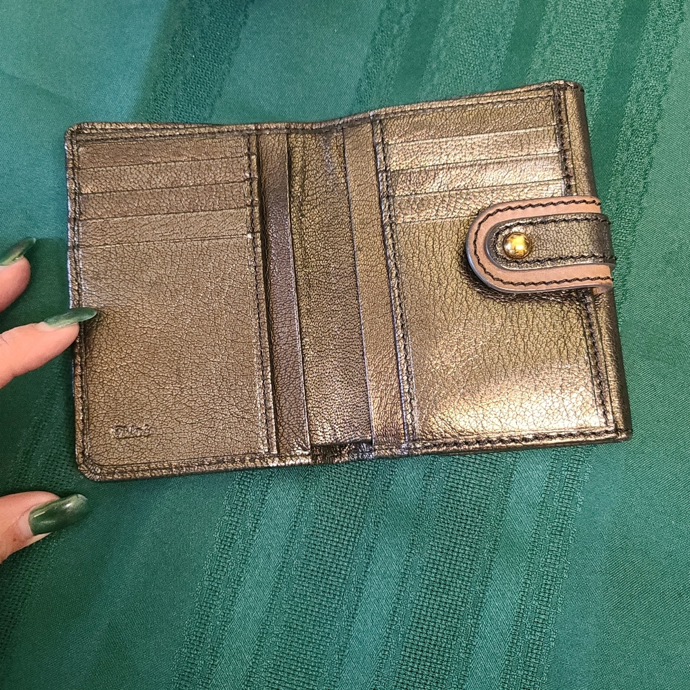 **SOLD** Chloe Kerala Horse Charm Leather Bifold Wallet - Picture 7 of 12